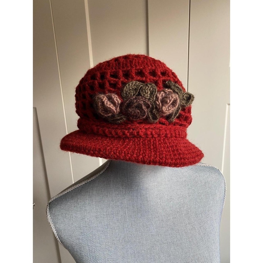 NYC Madison Hat 88 Winter Warm Crochet OSFM s1